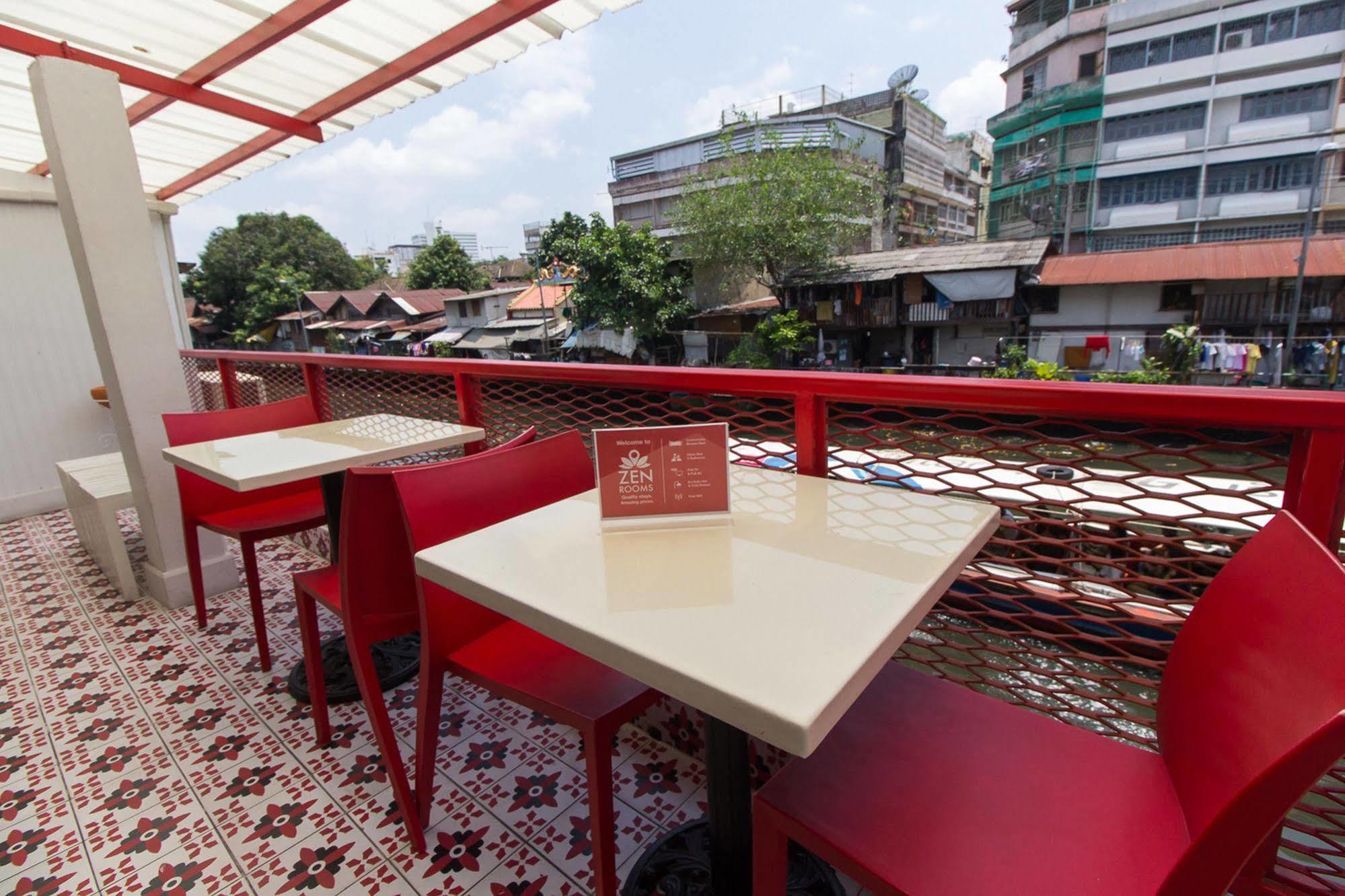 Zen Rooms Damrongrak Road Бангкок Экстерьер фото